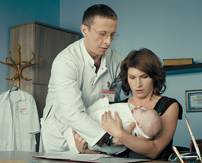 С Иваном Охлобыстиным на съемках «Интернов». Кадр из сериала.