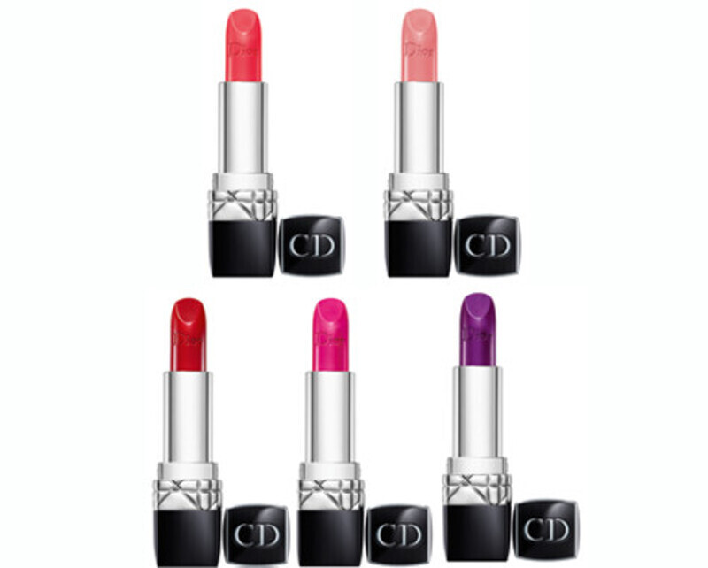 В новом сезоне коллекция Dior пополнилась 32 новыми оттенками помады. Фото: материалы пресс-служб.