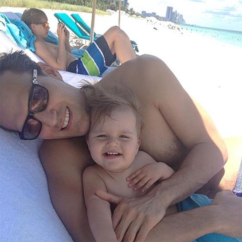 Михаил Земцов с дочкой Клавдией. Фото: Instagram.com.