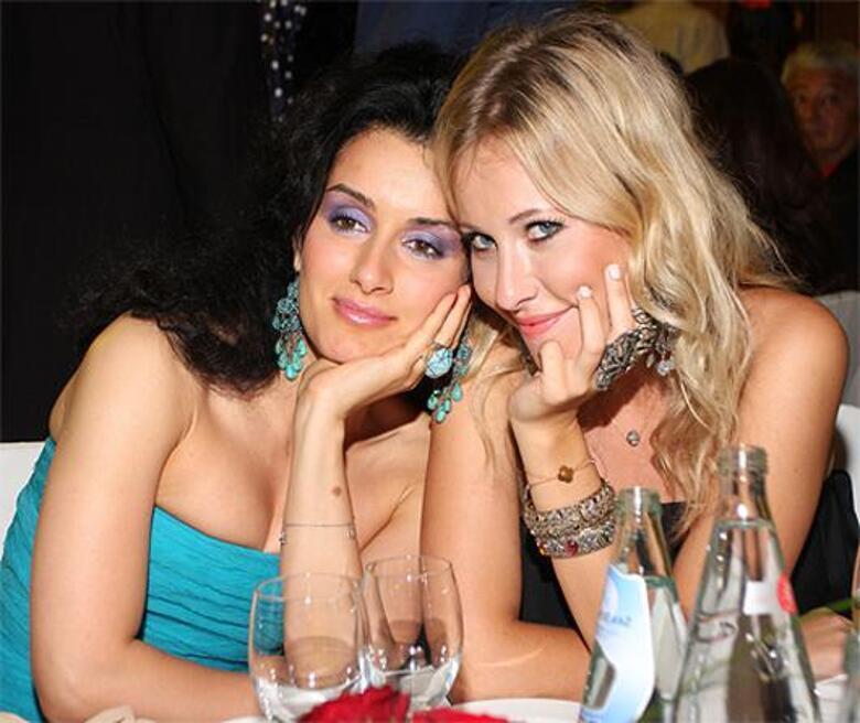 Ксения Собчак и Тина Канделаки.