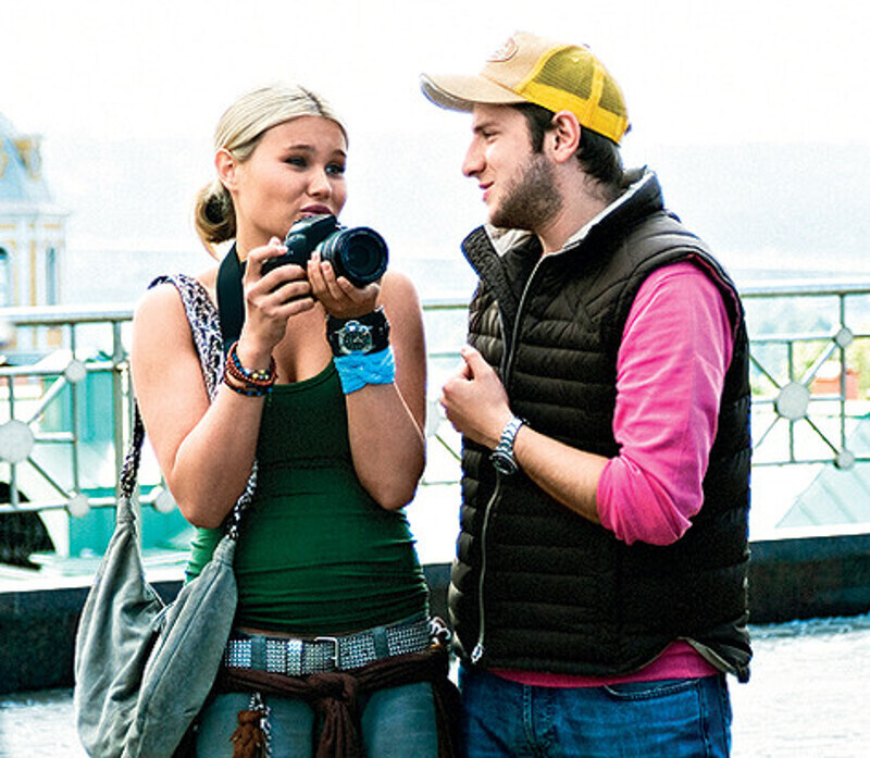 На главную роль в свой фильм «Жара» Резо пригласил любимую супругу Настю. Ради этого проекта она похудела на тридцать килограммов. Фото: материалы пресс-служб.