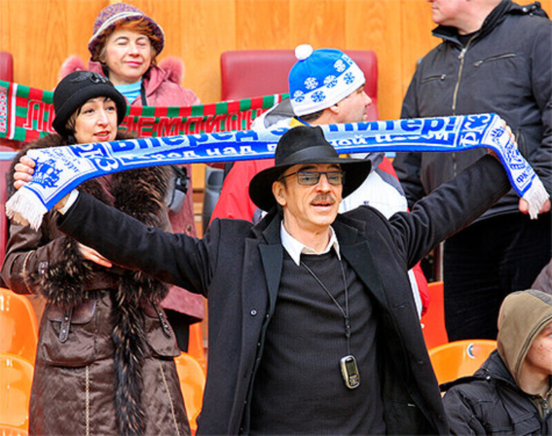 Михаил Боярский всегда был спортивным болельщиком. Фото: Геннадий Черкасов.