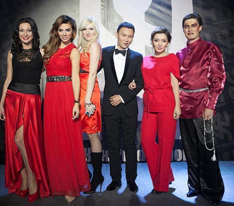 Анна Седокова и другие ведущие проекта "Седьмая Раса".