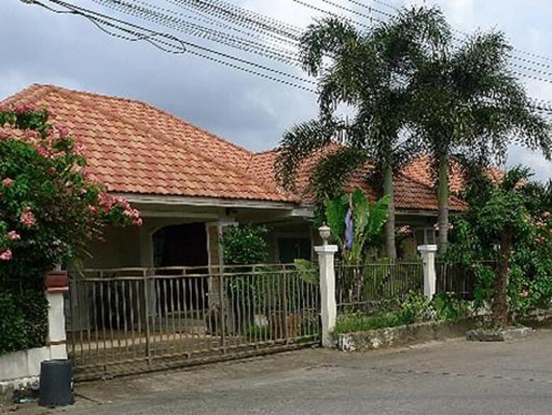 Вид на жилой поселок в Таиланде.