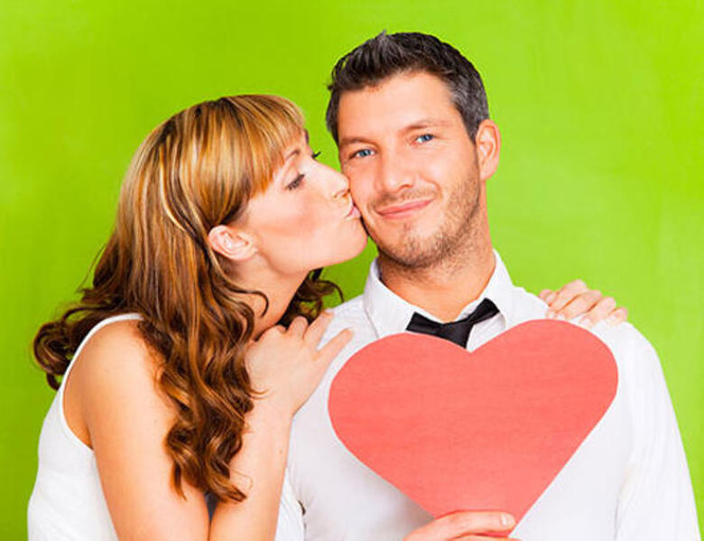 Угодить с подарком любимой не так уж и сложно. Фото: Fotolia/PhotoXPress.ru.  