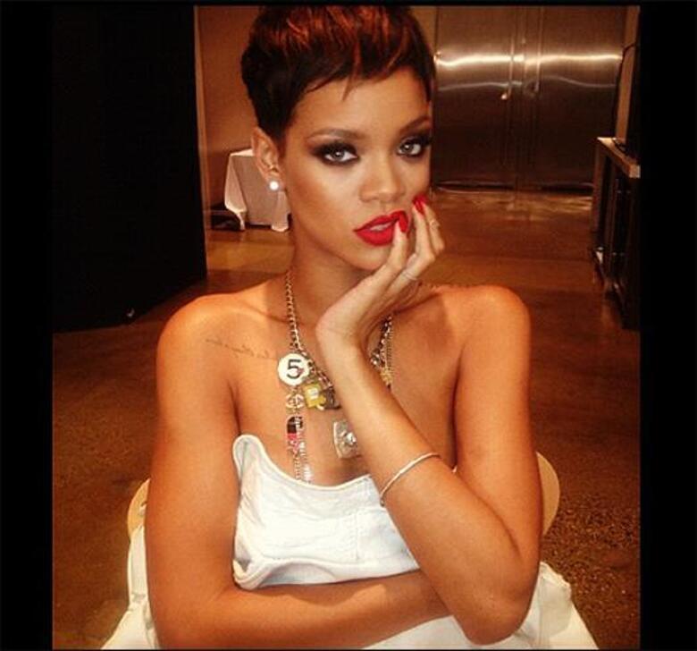 Рианна. Фото: Instagram.com.