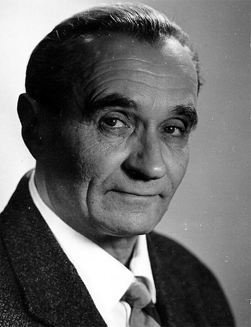 Георгию Милляру принесла известность роль Бабы-яги. Фото: архив МК.