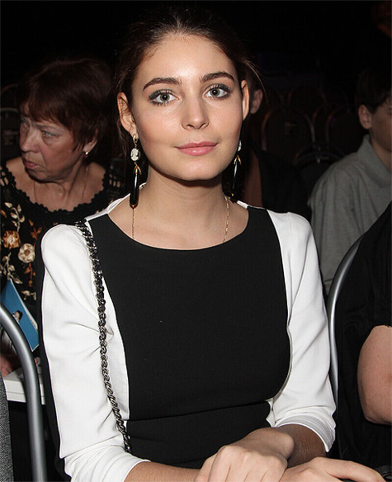 «Я четко осознала все минусы cвоей профессии – в летней одежде лежать на холодной земле, сниматься с температурой… И в то же время поняла: другого пути не желаю!» Фото: Лилия Шарловская.