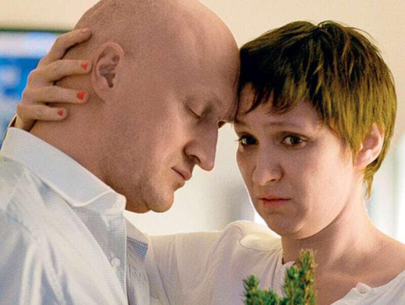 В картине «Со мною вот что происходит» много автобиографического. Например, когда героиня Олеси Железняк расстается с любимым, она произносит фразу, сказанную когда-то Ириной на прощание. Фото: материалы пресс-служб.