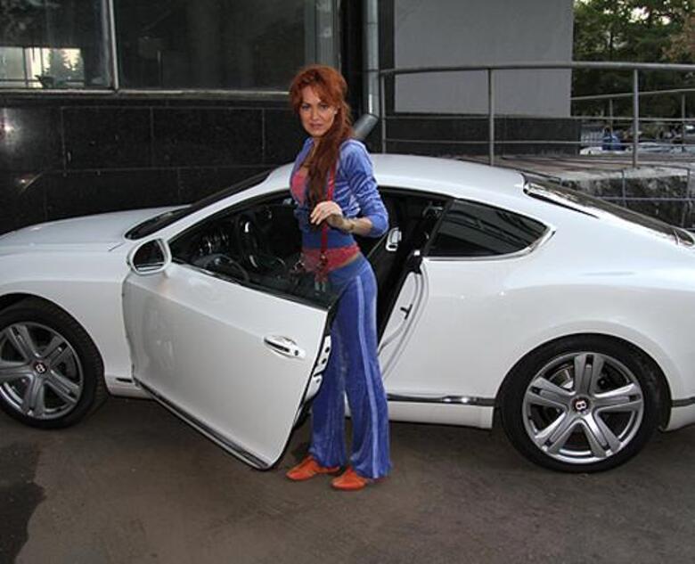 Алиса Яровская.