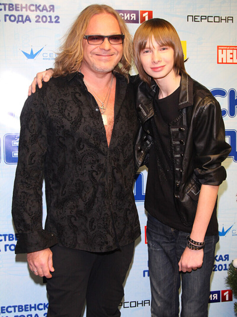 Владимир Пресняков с участником проекта. Фото: Лилия Шарловская.