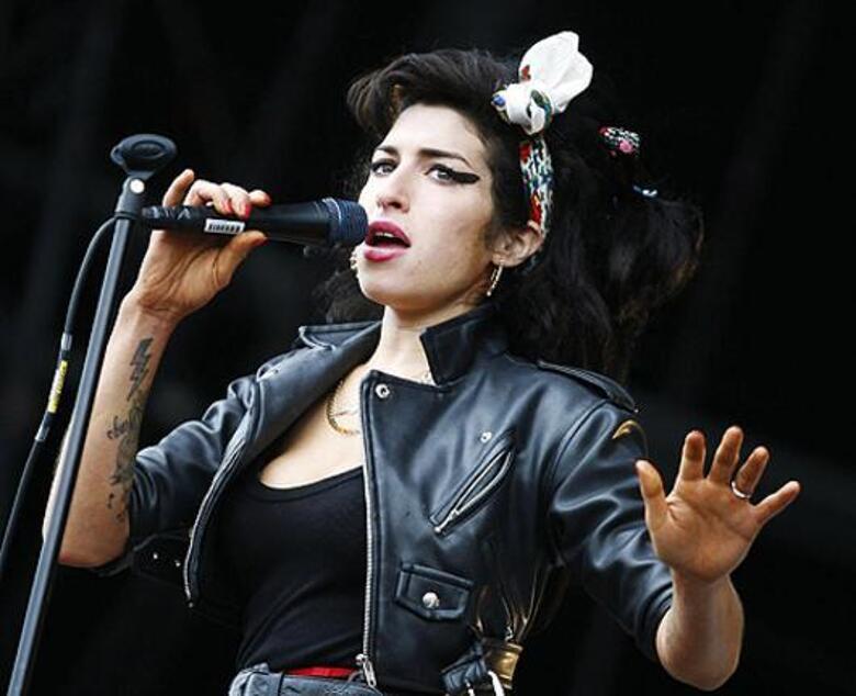 Эми Уайнхаус. Фото: Rex Features.