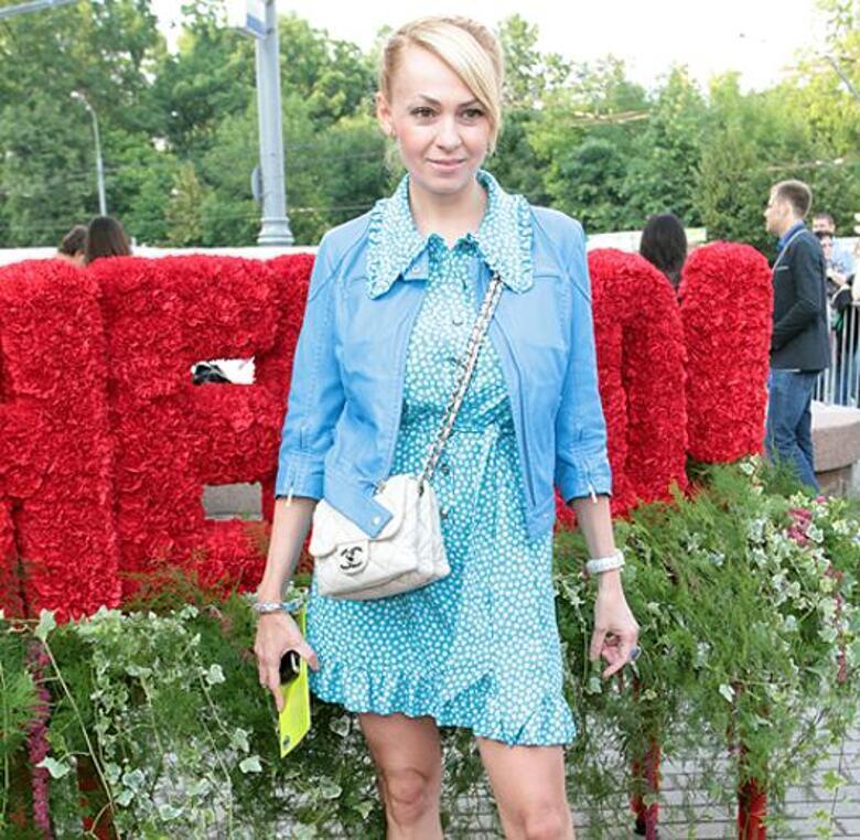 Яна Рудковская.