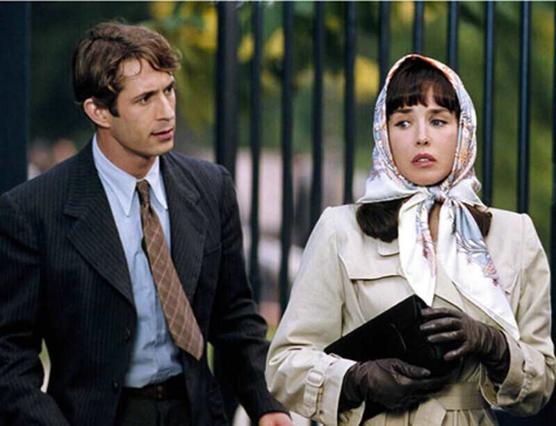 Кадр из фильма "Счастливого путешествия". Грегори Деранжер и Изабель Аджани. Фото: Capital Pictures/Fotodom.ru.