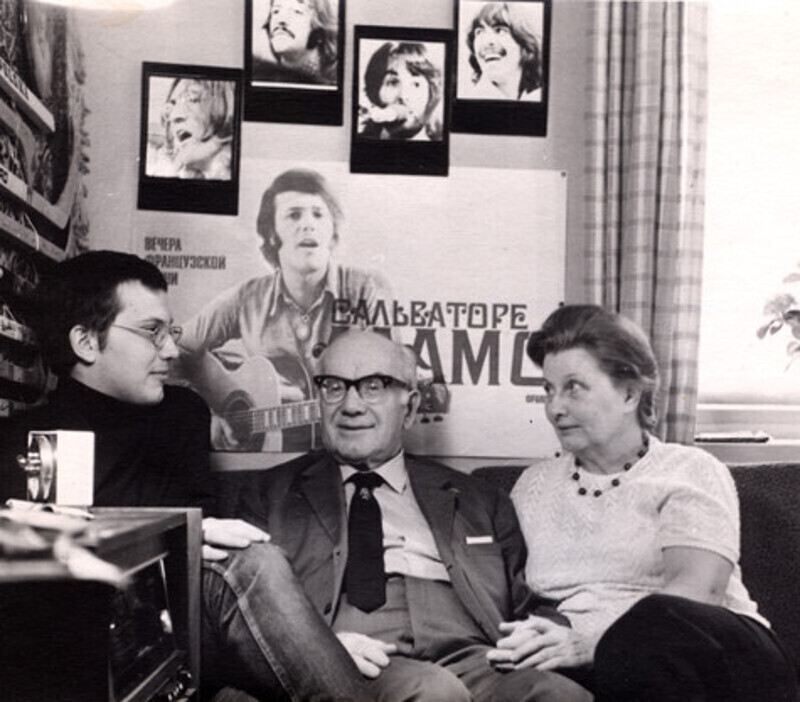 Супруги были неразлучны. Мало кто знает, что в начале семейной жизни Татьяне пришлось несладко из-за шпилек коллег по театру. Они ехидно именовали ее «мадам Ильинской». Фото: личный архив Владимира Ильинского.