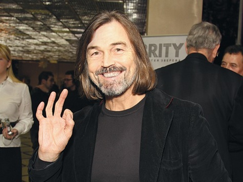 Никас Сафронов установил поющий унитаз