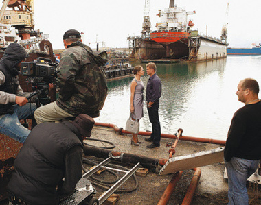 Вова, Маша и завод