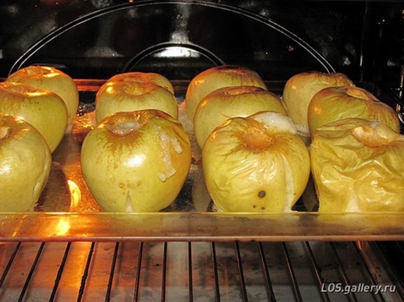 Героиня Елены Шиловой Люся не случайно получила свое прозвище Пончик. По сюжету девушка довольно пухленькая, чего не скажешь о самой исполнительнице роли.