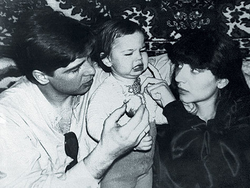 Молодая семья Ирины и Андриса и их первенец, которого назвали в честь отца — Андрисом.