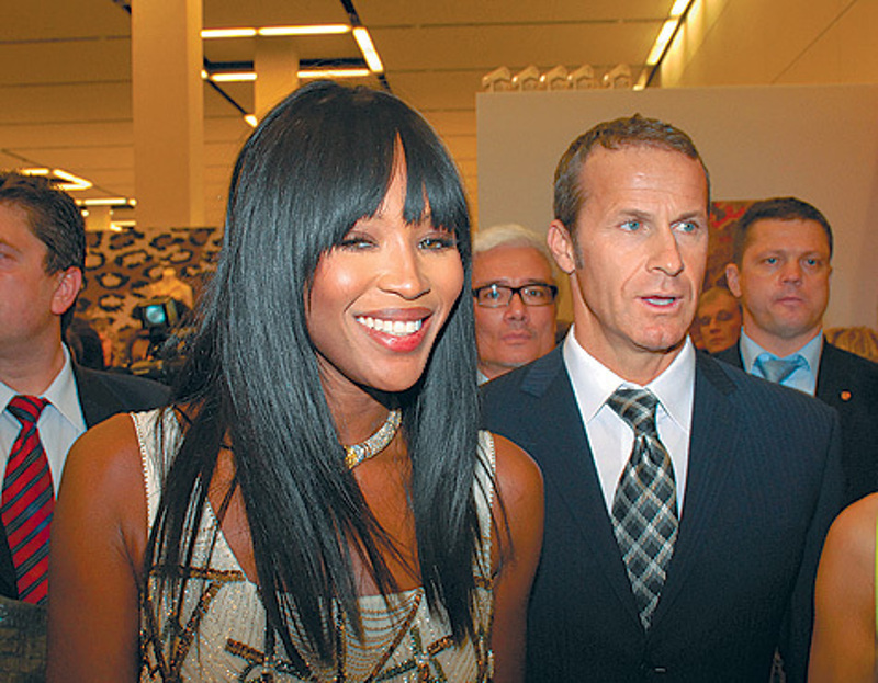 Наоми Кэмпбелл обожает своего русского друга Владислава Доронина и русскую кухну.