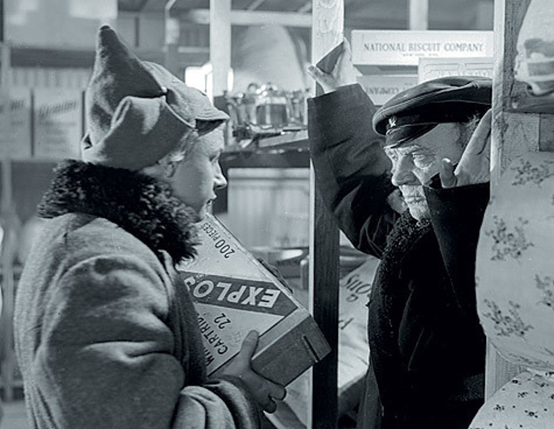 Алексея Грибова на роль коллежского регистратора Тимофея Ивановича Храмова утвердили сразу. А вот за кандидатуру Михаила Кононова режиссеру пришлось побороться. фото: Совэкспортфильм