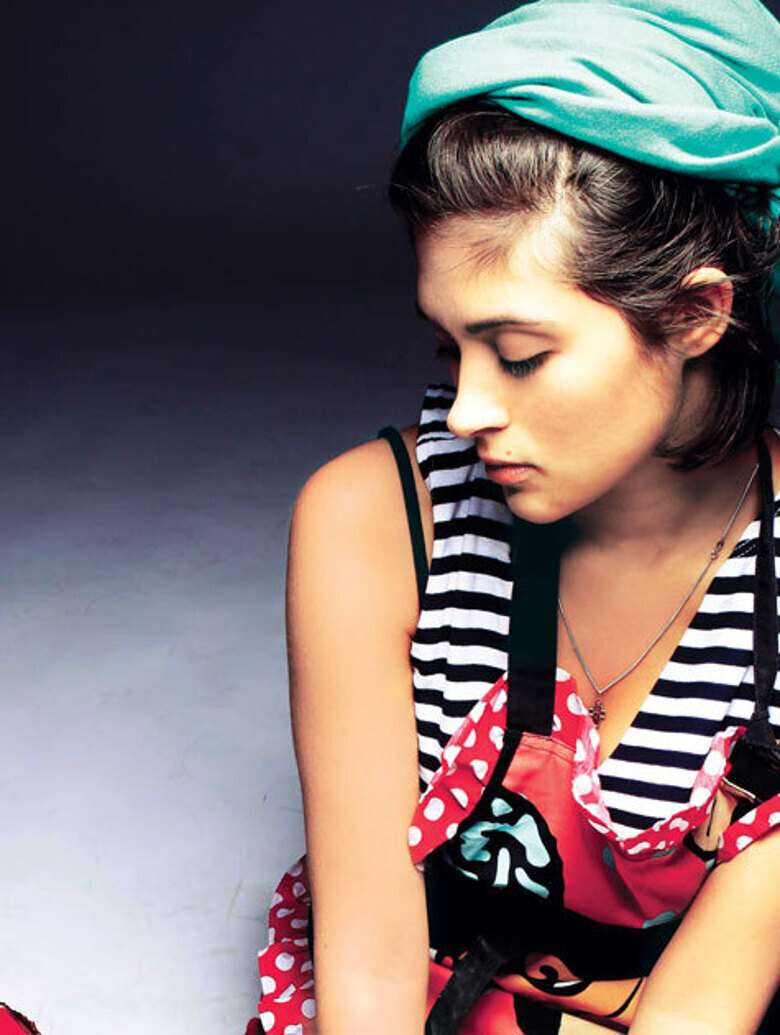 Женя Любич считает что ни на кого не похожа и гордится своим днем рождения