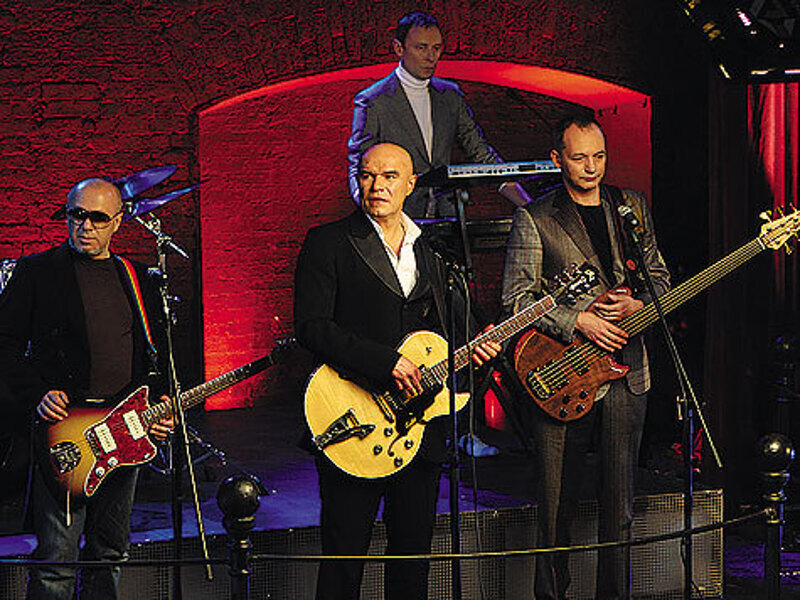 «Моральный кодекс» предпочитает стадионам камерные залы. По словам музыкантов, такие концерты проходят теплее и душевнее. Фото: Лилия Шарловская.