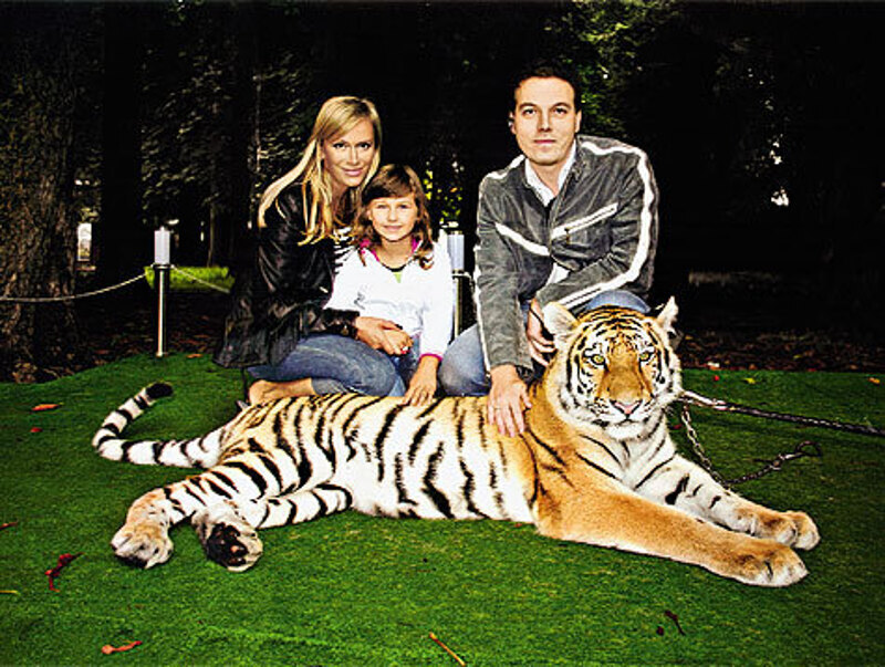 Врач Сергей Реутов появился в жизни Наталии благодаря дочери Яне.