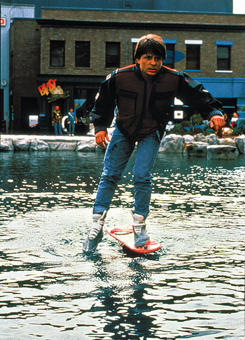 Оправдаются ли прогнозы авторов картины «Назад в будущее-2», что в 2015 году скейтборды смогут летать, станет известно уже очень скоро. Фото: AFP/Photo12.