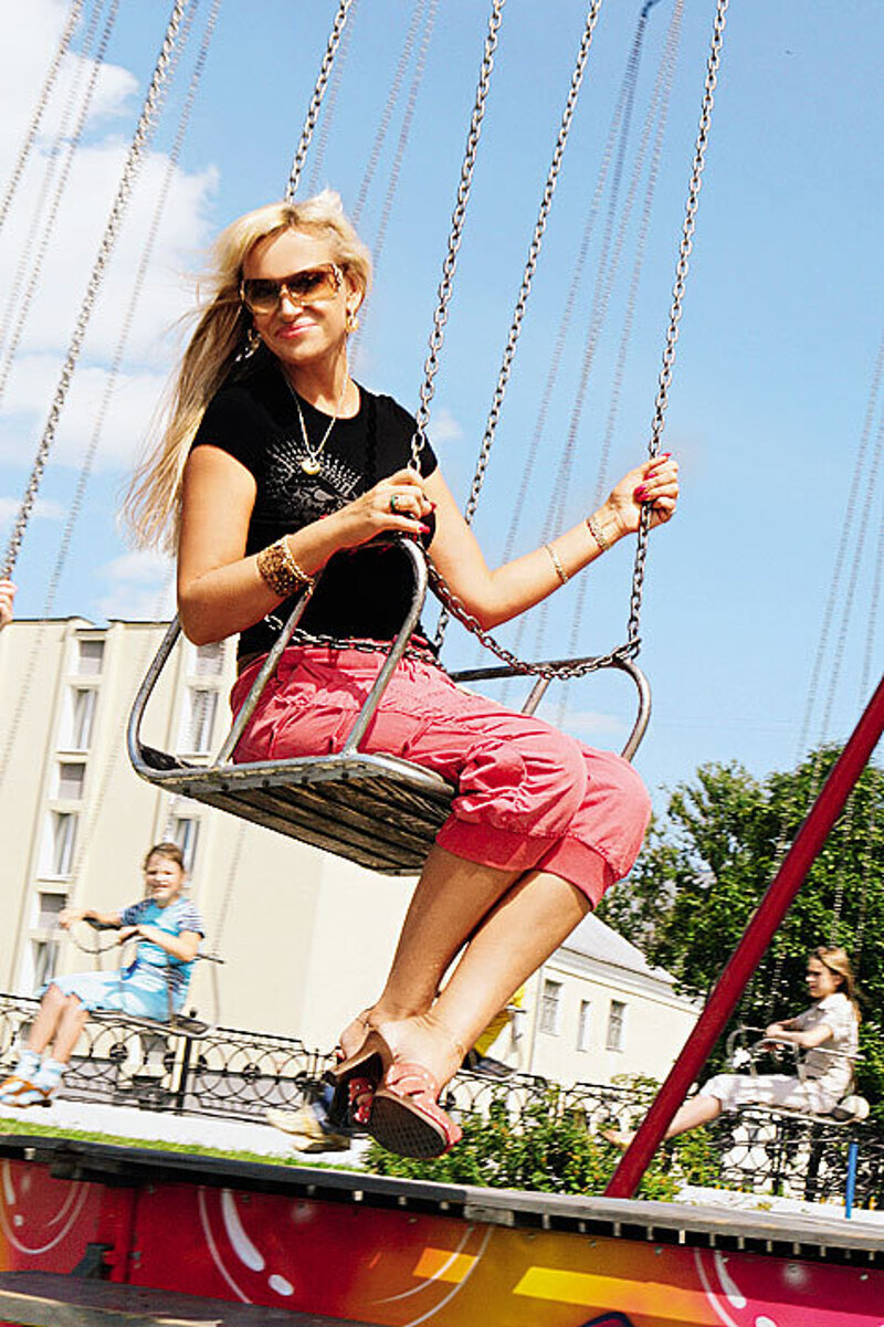 «В быту неприятности ходят за мной по пятам, зато в творчестве я востребована. Люди любят старые хиты!»