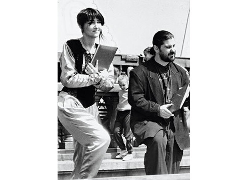 Лола и Саша были партнерами и в жизни, и на сцене почти пятнадцать лет.
Фото: Борис Кремер, Анатолий Ломохов, дирекция общественных связей первого канала, ИТАР-ТАСС, Валерий Левитин/ИД «Коммерсантъ», Евгений Матвеев/russian look, personastars, photoxpres