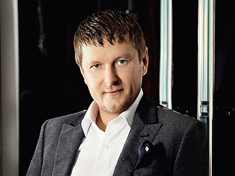 Знаменитому теннисисту очень понравился стиль одежды, который предложила ему «Атмосфера». Фото: Станислав Солнцев