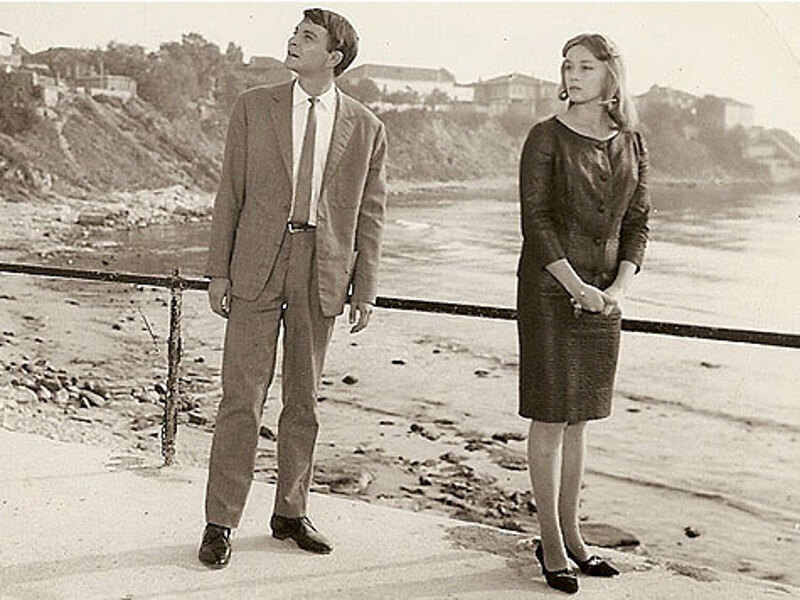 Родители Анны – Сава Хашимов и Маргарита Терехова – в фильме «Бегущая по волнам».