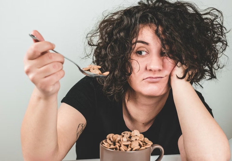 Когда внешне все нормально: незаметные признаки расстройства пищевого поведения