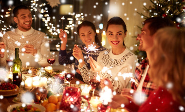 7 правил новогоднего застольного этикета: освежаем память, чтобы не оконфузиться