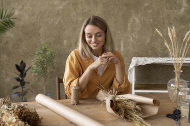 Хобби, которые приносят доход: идеи для творческих женщин