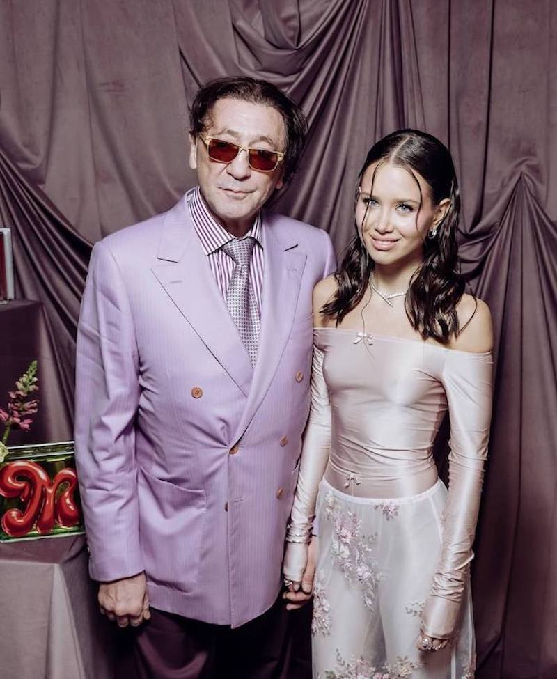 Лепса и&nbsp;его молодую невесту вновь раскритиковали в&nbsp;Сети: и&nbsp;вот почему