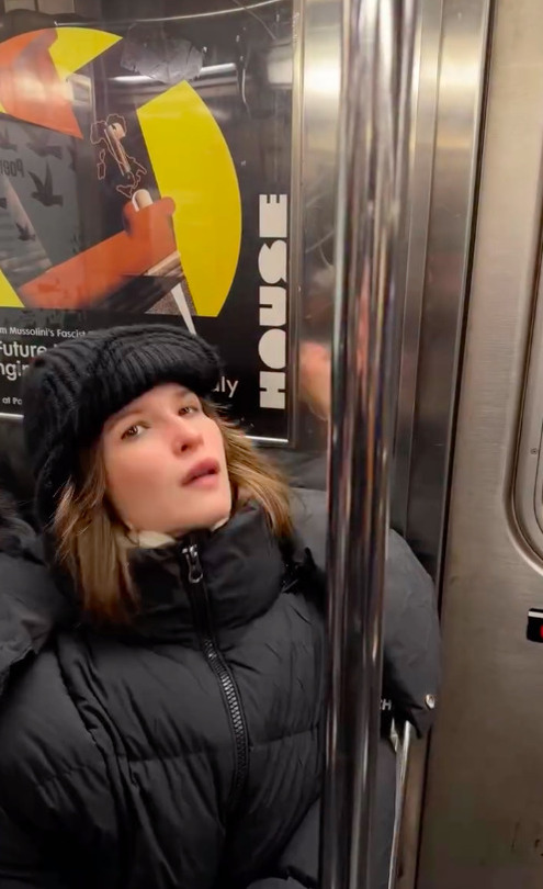 "Город пуделей, мусора, бездомных": Лукерья Ильяшенко показала зимний Нью-Йорк