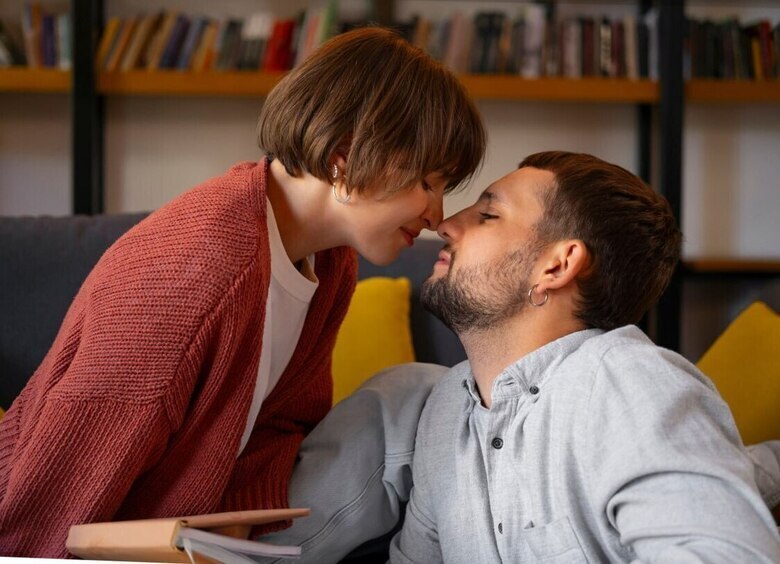 Любовь без возраста: плюсы отношений с мужчиной младше