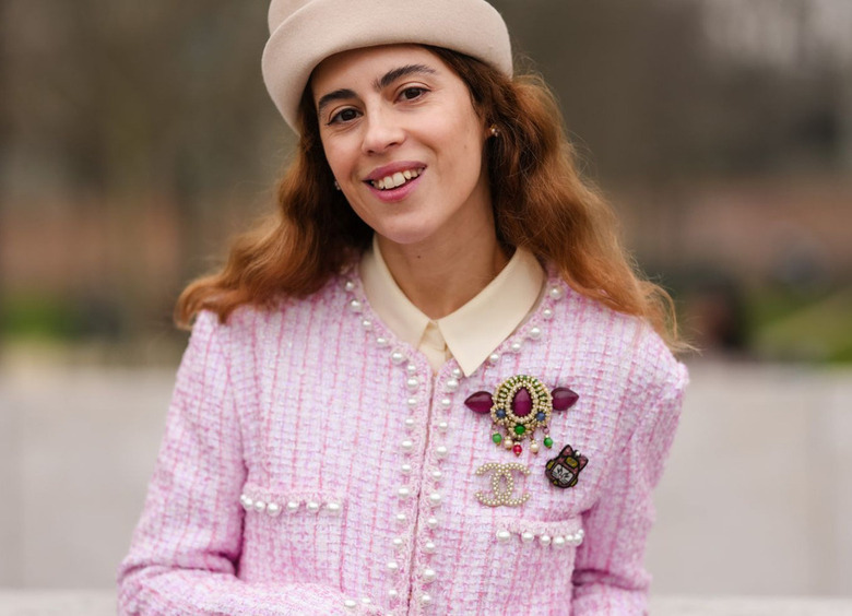 Аксессуар с&nbsp;характером: как броши стали главным трендом сезона