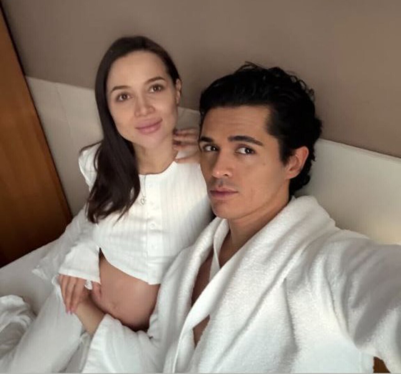 Жених беременной Лерчек показал ее&nbsp;фото после выписки из&nbsp;больницы