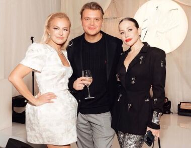 Новый год все ближе и марафон новогодних вечеринок в самом разгаре