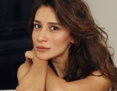 Равшана Куркова показала новые фото с годовалой дочерью