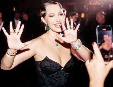 Ксения Собчак показала кадры вечеринки в честь своего 43-летия