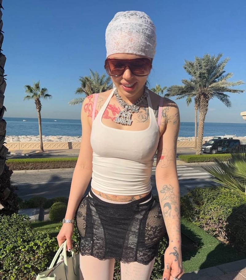 &laquo;Какая жесть!&raquo;: подписчики в&nbsp;шоке от&nbsp;внешнего вида Инстасамки