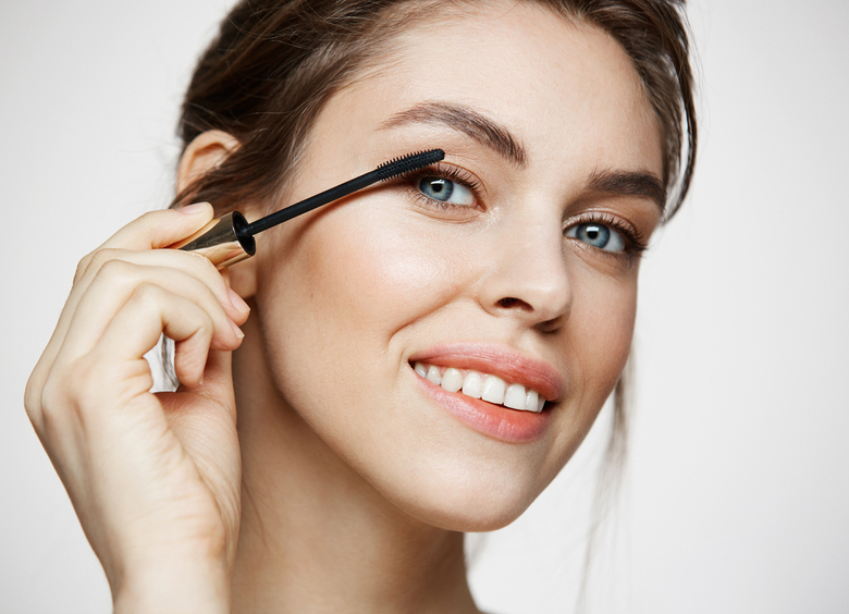 Щеточка решает: выбираем идеальную тушь не&nbsp;только по&nbsp;эффекту