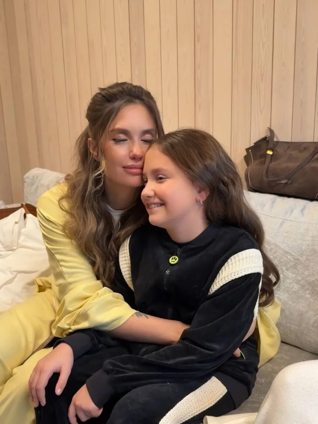 Муцениеце вернулась в свет: выход с Дрангой