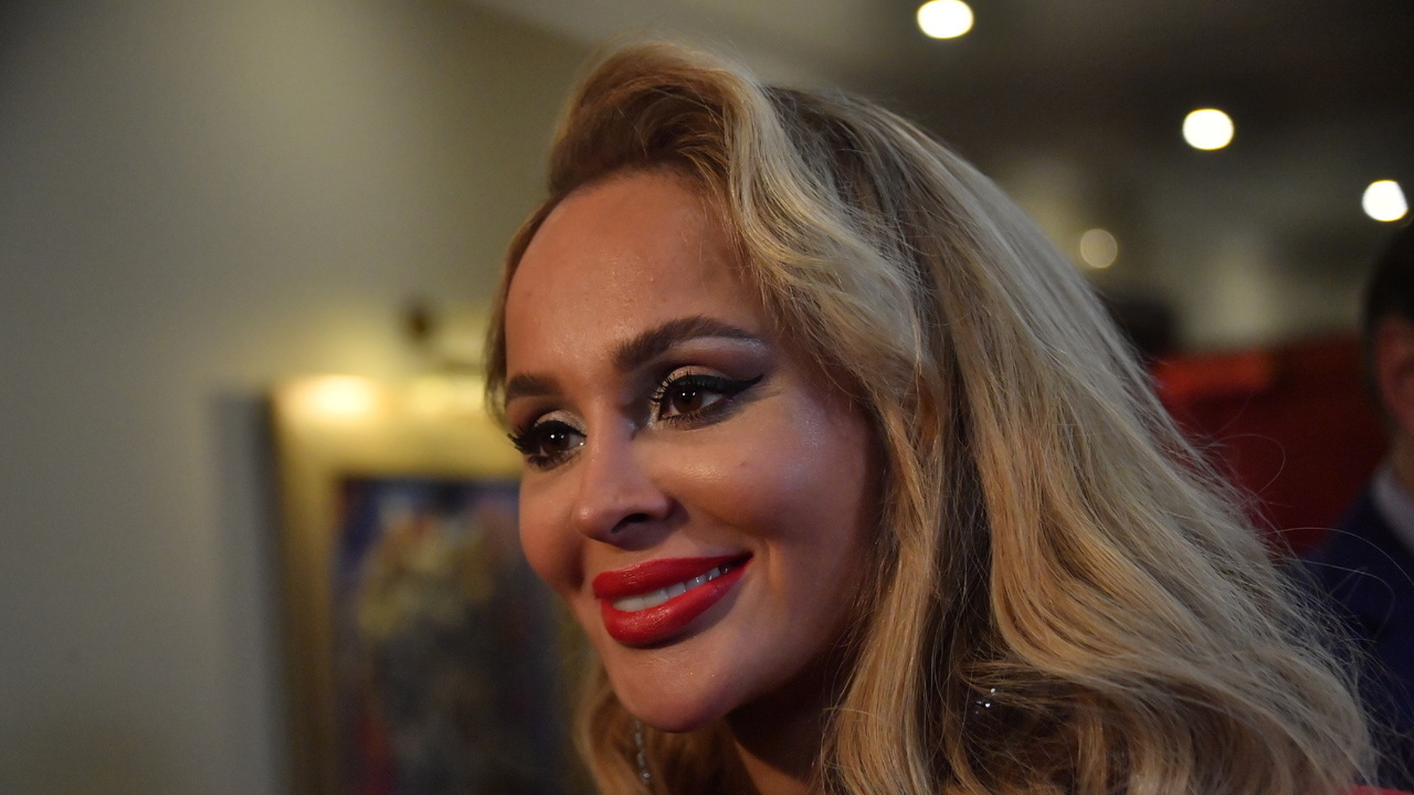 &laquo;Работаю, как будто некрасивая&raquo;: Анна Калашникова призналась в&nbsp;трудоголизме