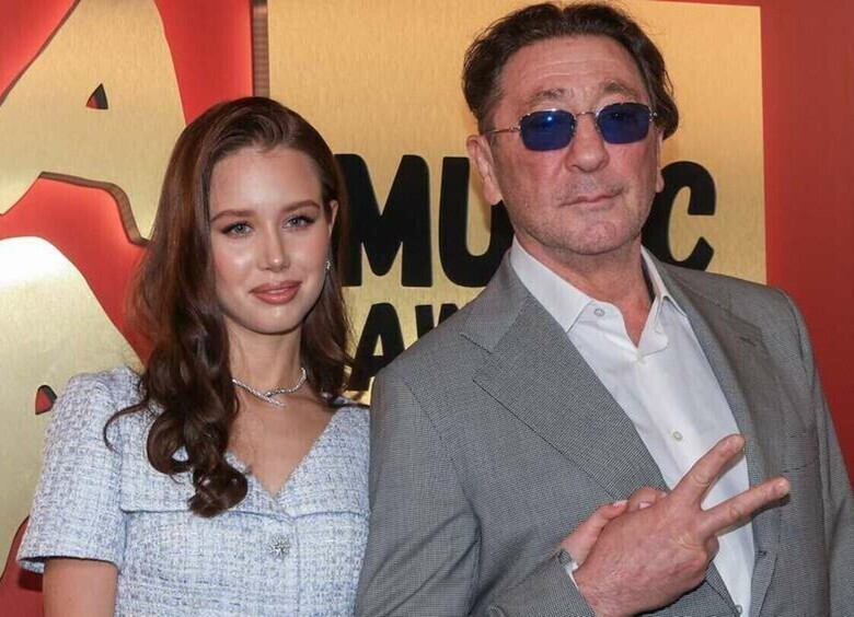 Григорий Лепс намерен избавиться от&nbsp;двух особняков ради Кибы