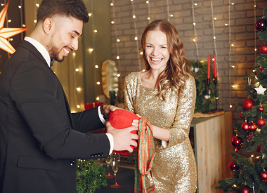 Гороскоп на 31 декабря 2025: день, когда прошлое уходит с последним боем курантов